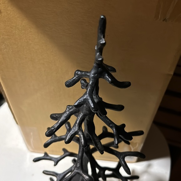 Pottery Barn Medium 14” Sculpted Bronze Tree BNIB SOLD OUT! - Picture 2 of 7